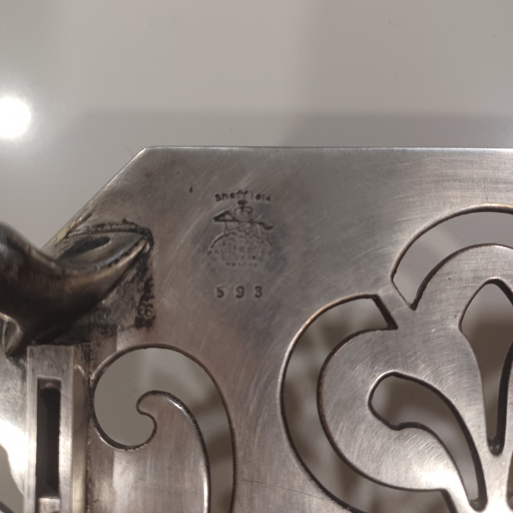 Sheffield Silverplate Trivet Ornate Floral Design Expandable Vintage - Picture 3 of 5